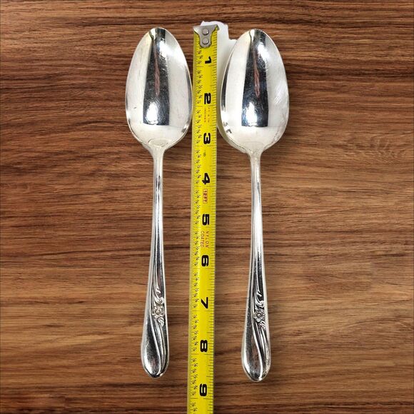 H&T MFG Co Meadow Flower 1940 Silverplate Serving Spoons Set of 2 Vintage Flat - Picture 5 of 5